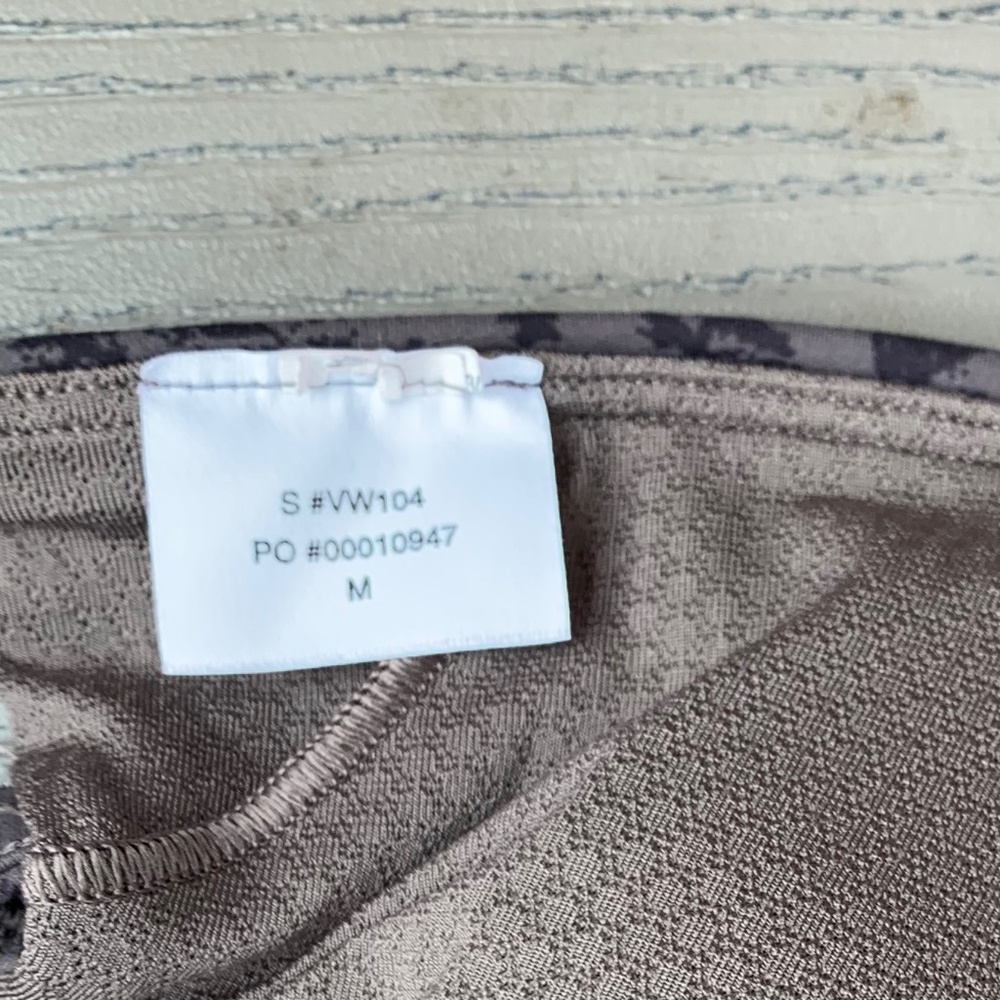 Vuori Pose Plyo Tank and Vuori Yosemite Sports Bra - Picture 9 of 14